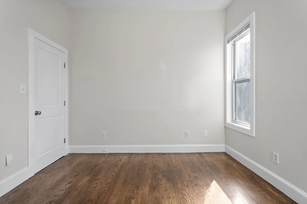 4 bed, 1 bath apartment for rent at 118 Dorchester St Unit 3, South Boston — photo 20 of 42