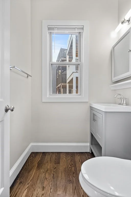 4 bed, 1 bath apartment for rent at 118 Dorchester St Unit 3, South Boston — photo 6 of 42