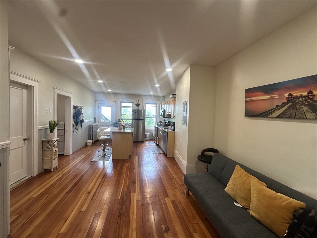 3 bed, 1 bath apartment for rent at 118 Gladstone St Unit 1, East Boston — photo 6 of 16
