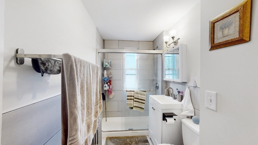3 bed, 1 bath apartment for rent at 118 Gladstone St Unit 1, East Boston — photo 13 of 16