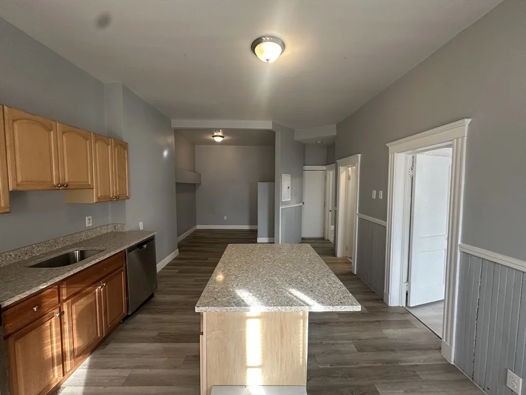 2 bed, 1 bath apartment for rent at 118 Gladstone St Unit B, East Boston — photo 2 of 16