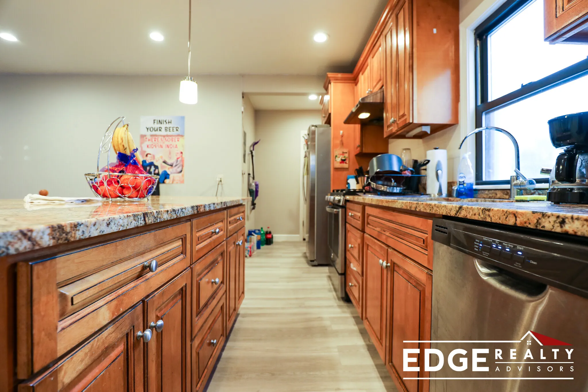 4 bed, 2 bath apartment for rent at 118 Glenville Ave Unit 1, Allston — photo 3 of 16