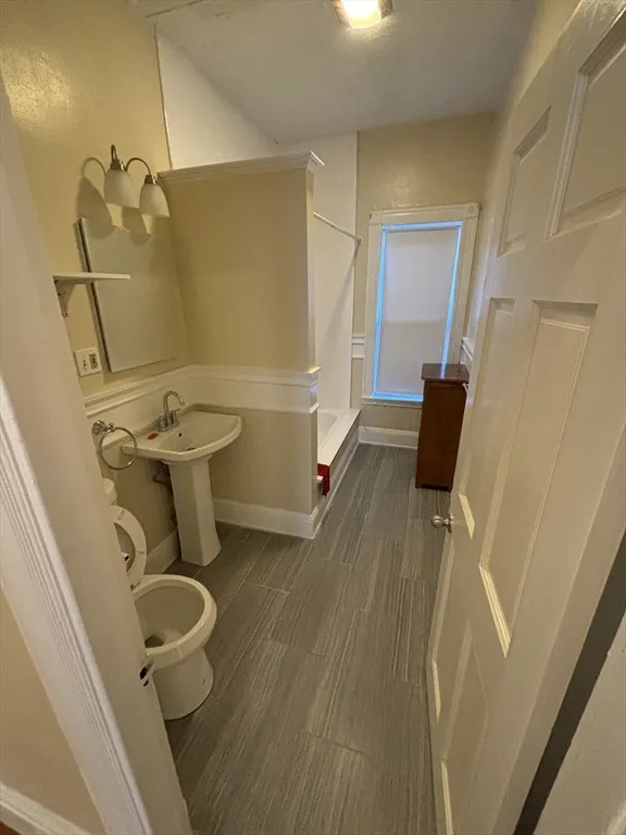 3 bed, 1 bath apartment for rent at 118 Harrishof St Unit 2, Dorchester — photo 7 of 14