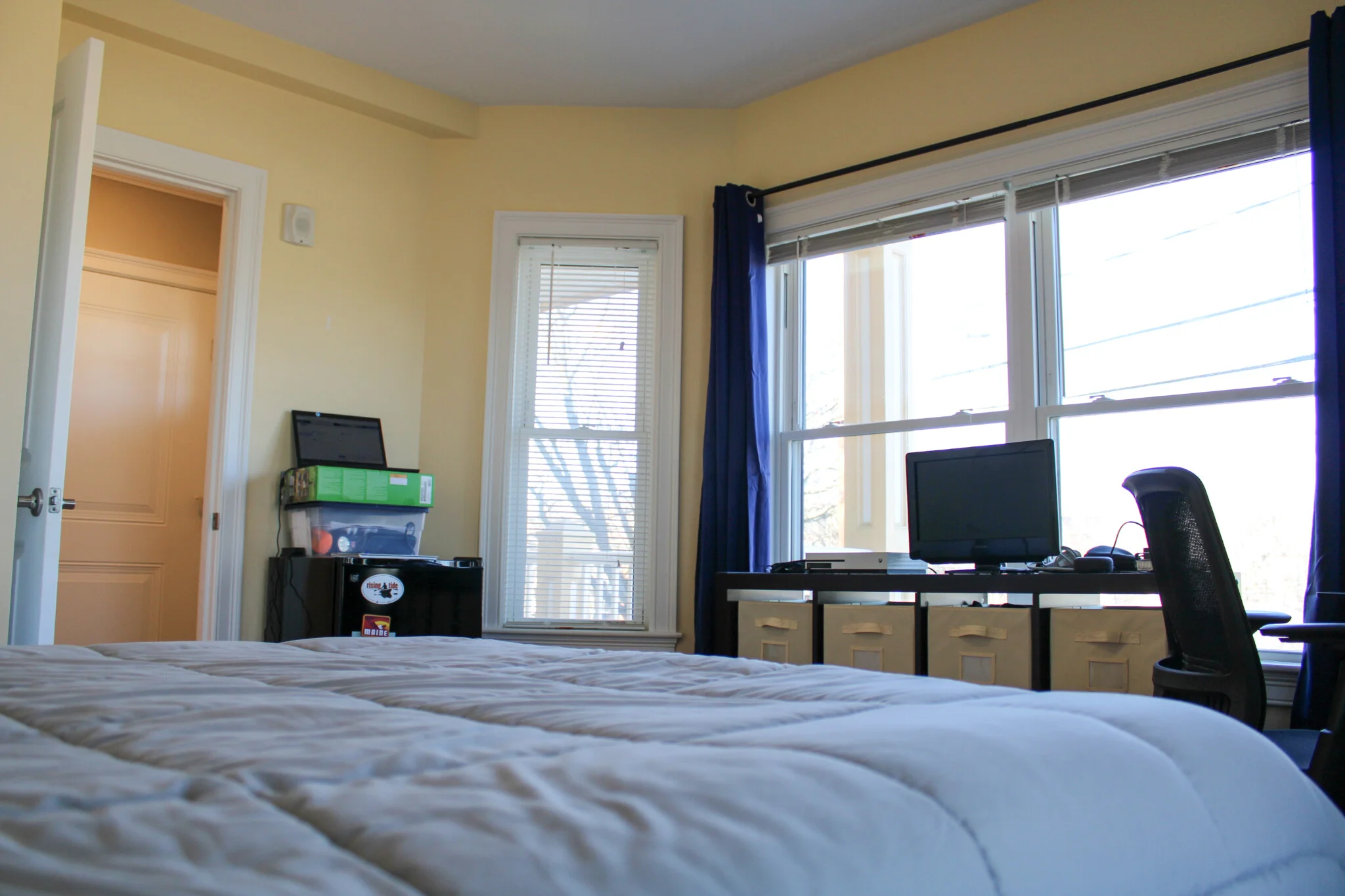 4 bed, 2 bath apartment for rent at 118 Holland St Unit 2 R, Davis Square — photo 6 of 10