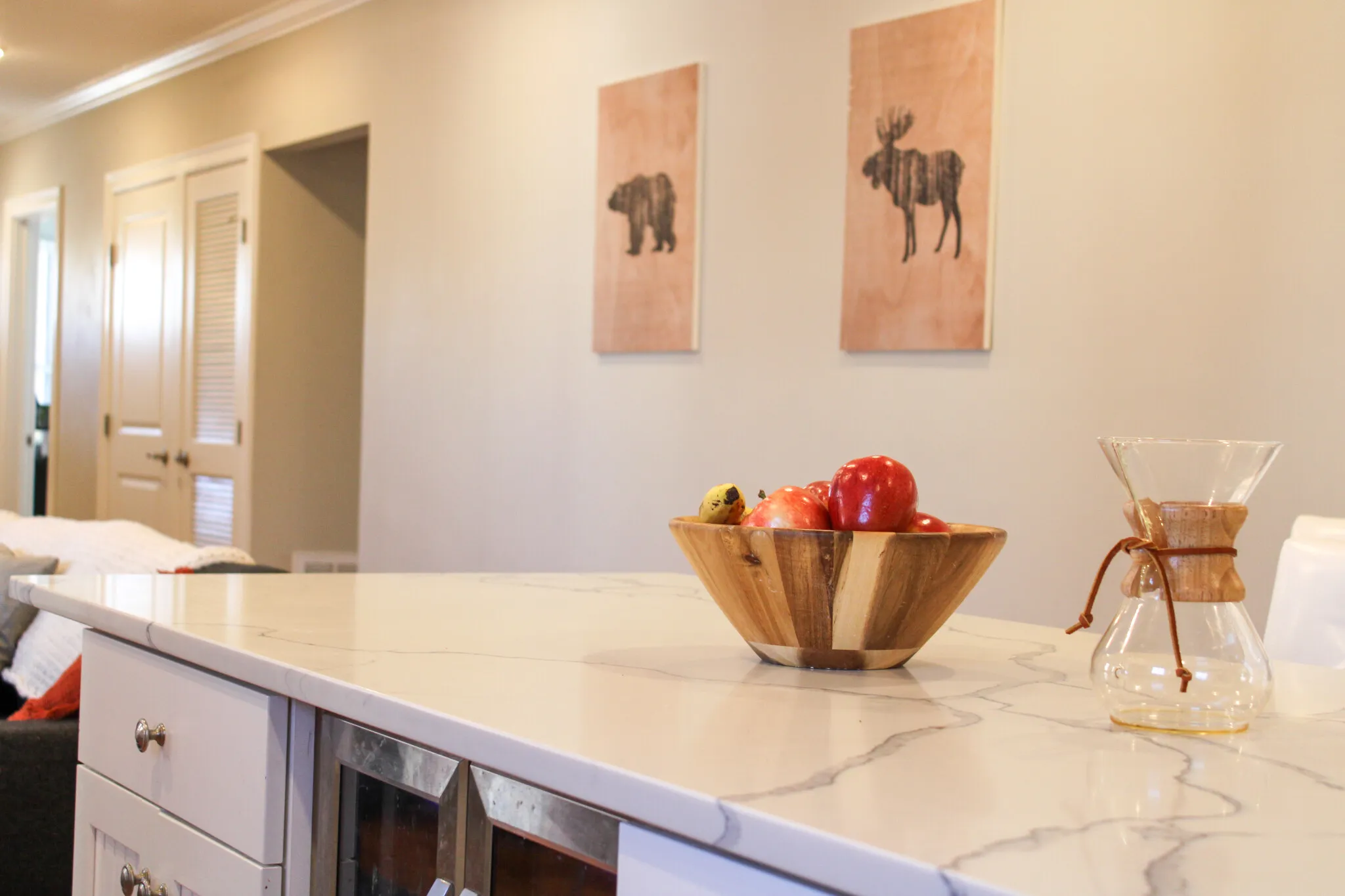 4 bed, 2 bath apartment for rent at 118 Holland St Unit 2R, Davis Square — photo 6 of 22