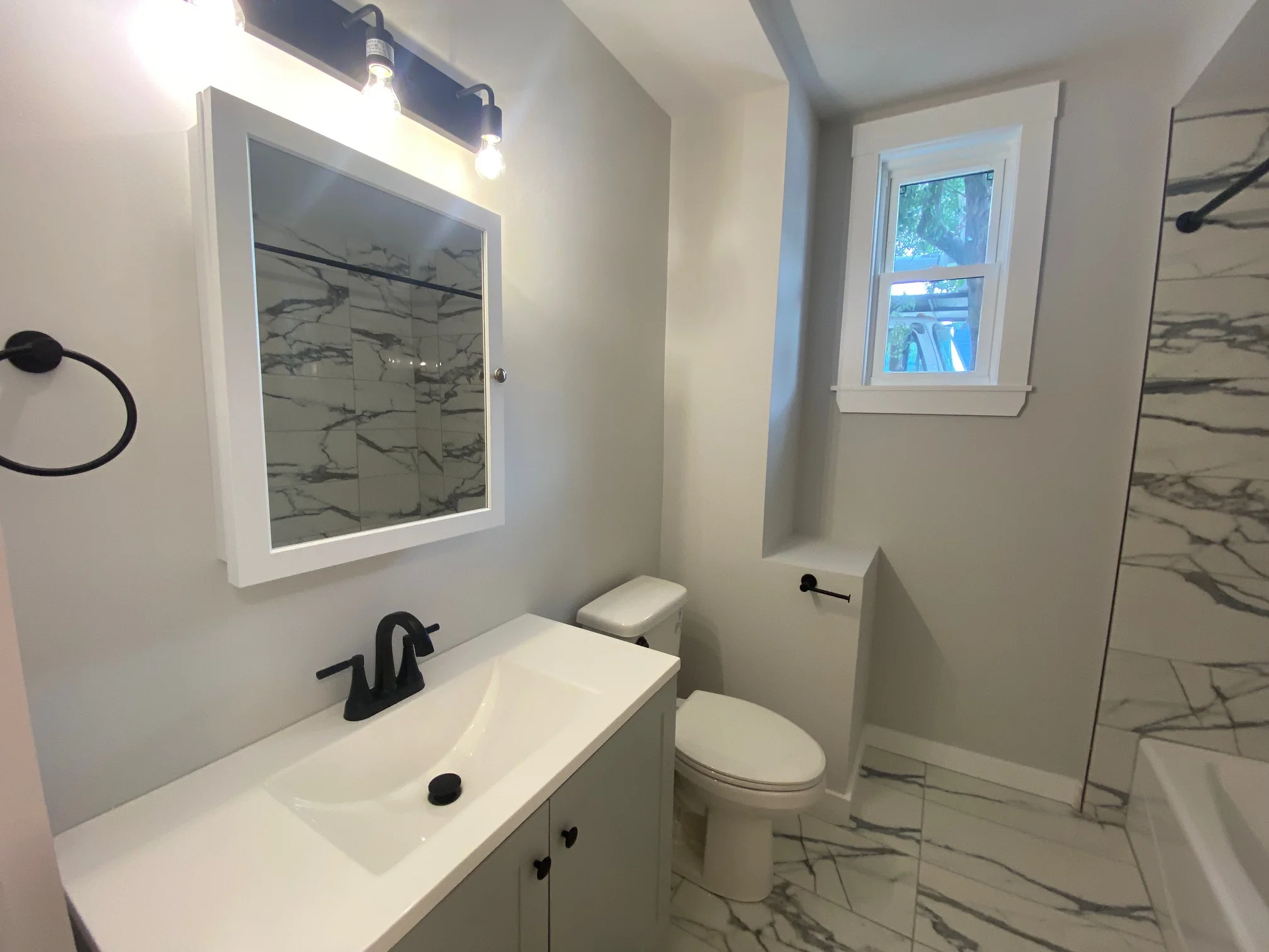2.5 bed, 1 bath apartment for rent at 118 Marginal St Unit 101, East Boston — photo 33 of 35