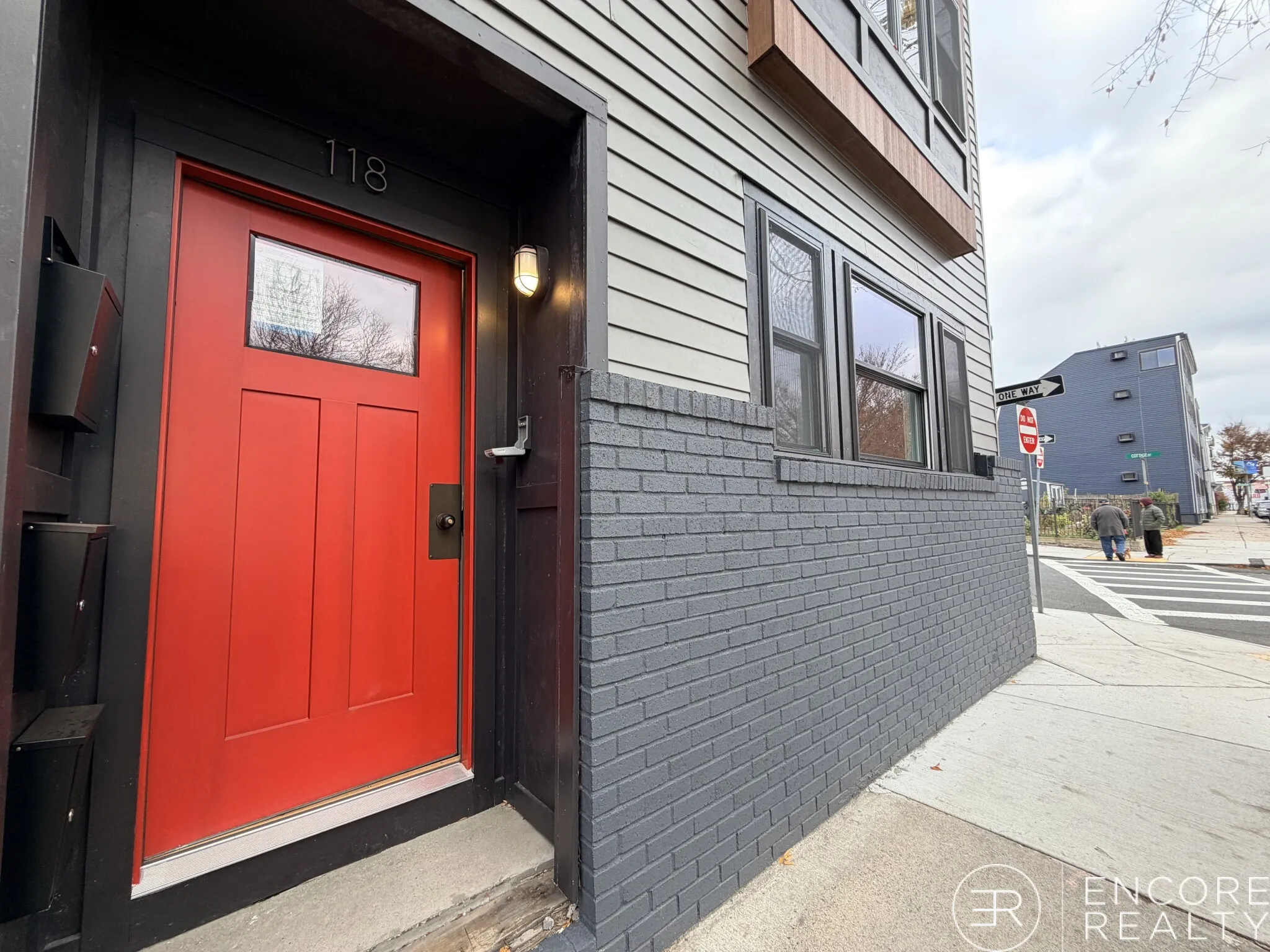 2.5 bed, 1 bath apartment for rent at 118 Marginal St Unit 101, East Boston — photo 23 of 35