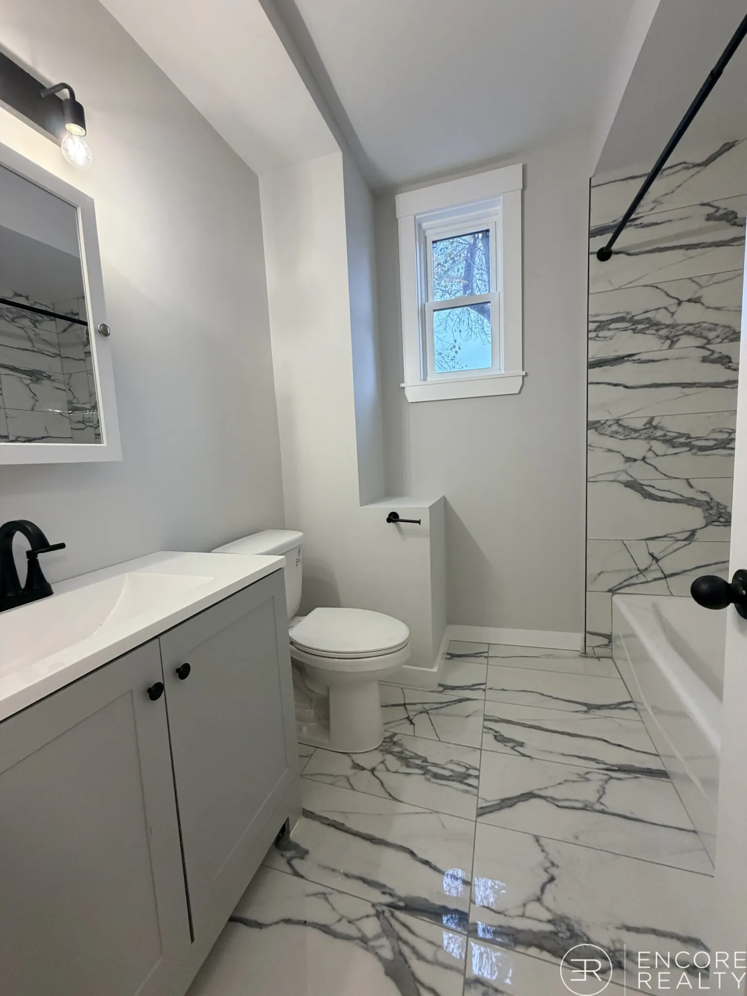 2.5 bed, 1 bath apartment for rent at 118 Marginal St Unit 101, East Boston — photo 7 of 35