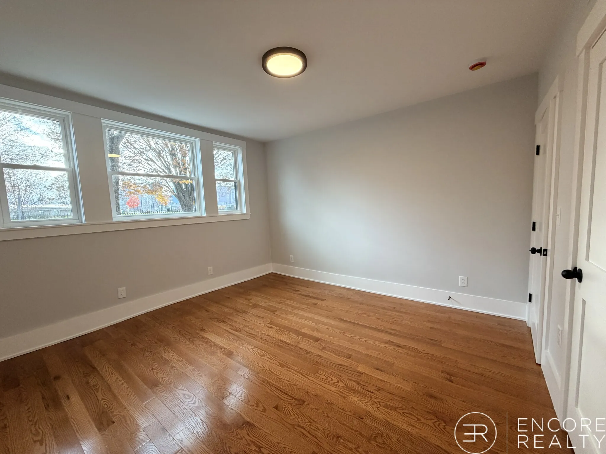 2.5 bed, 1 bath apartment for rent at 118 Marginal St Unit 101, East Boston — photo 21 of 35