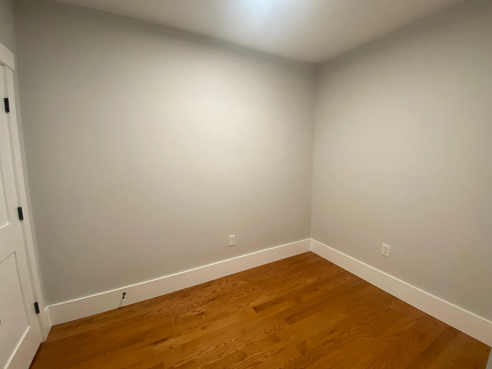 2.5 bed, 1 bath apartment for rent at 118 Marginal St Unit 101, East Boston — photo 32 of 35