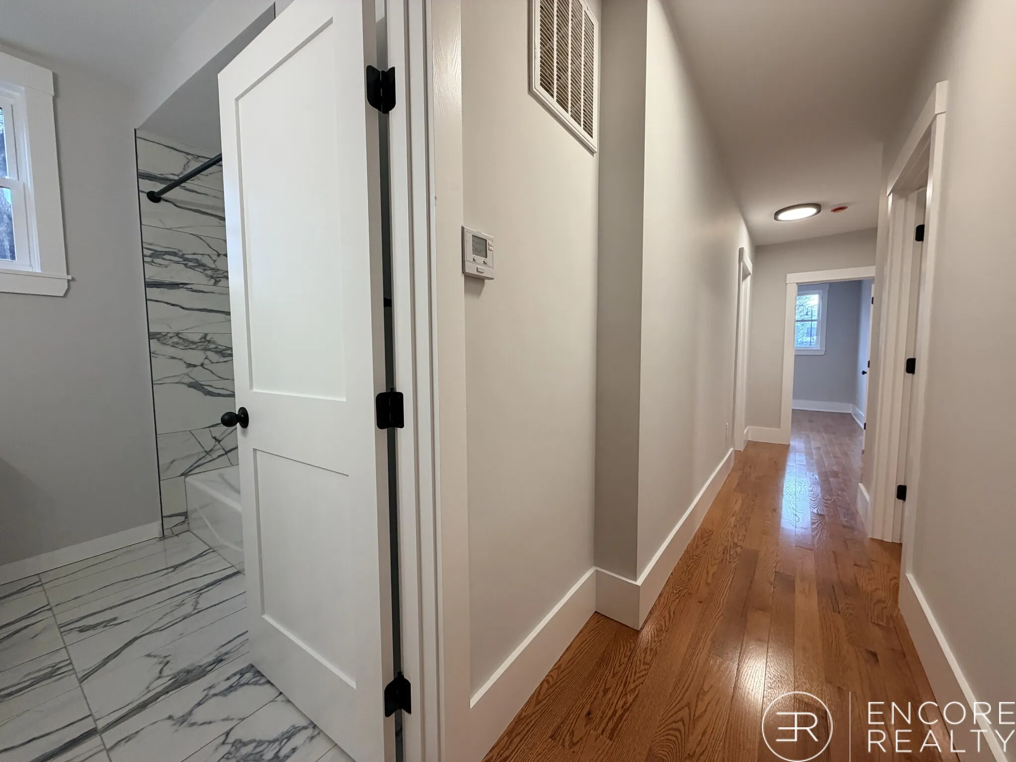 2.5 bed, 1 bath apartment for rent at 118 Marginal St Unit 1a, East Boston — photo 6 of 35