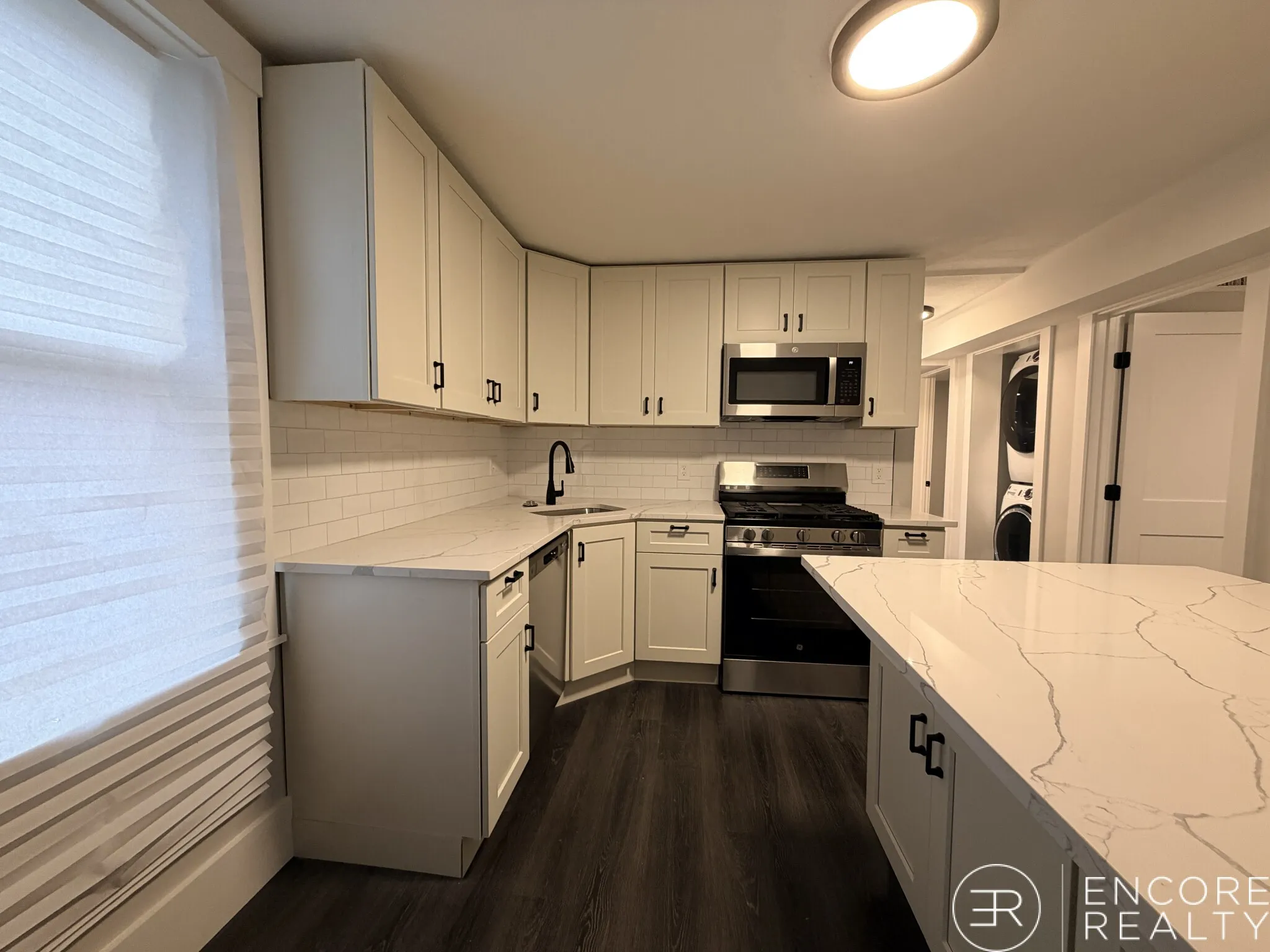 3.5 bed, 1 bath apartment for rent at 118 Marginal St Unit 2W, East Boston — photo 13 of 42