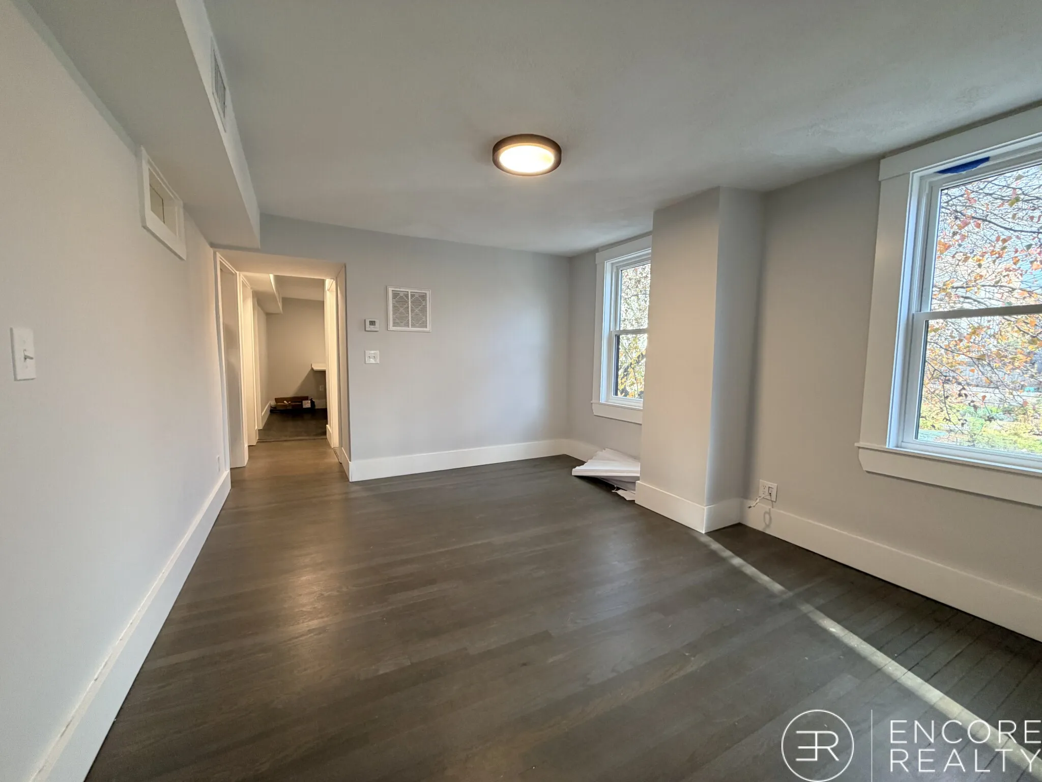 3.5 bed, 1 bath apartment for rent at 118 Marginal St Unit 2W, East Boston — photo 3 of 42