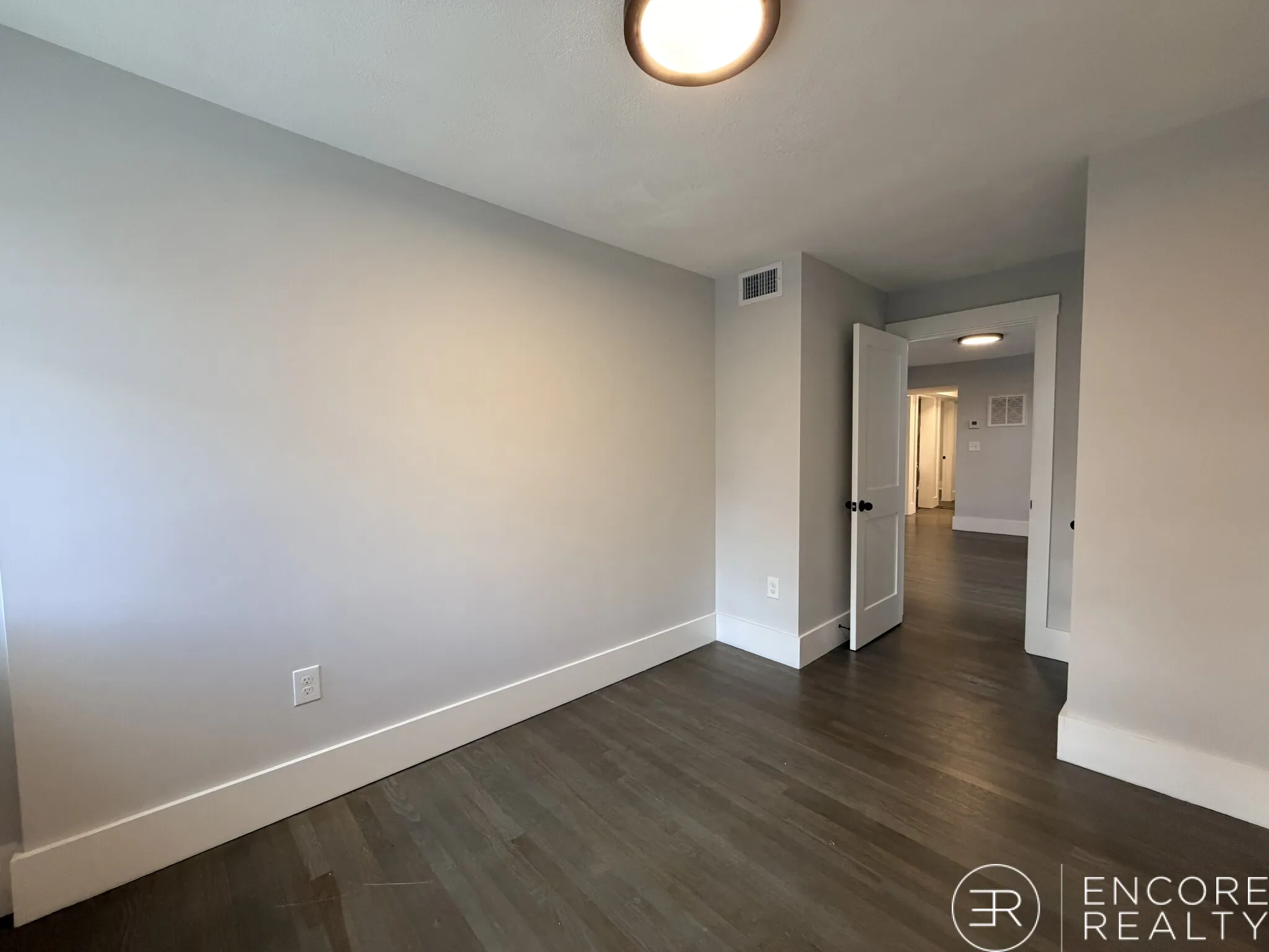3.5 bed, 1 bath apartment for rent at 118 Marginal St Unit 2W, East Boston — photo 19 of 42