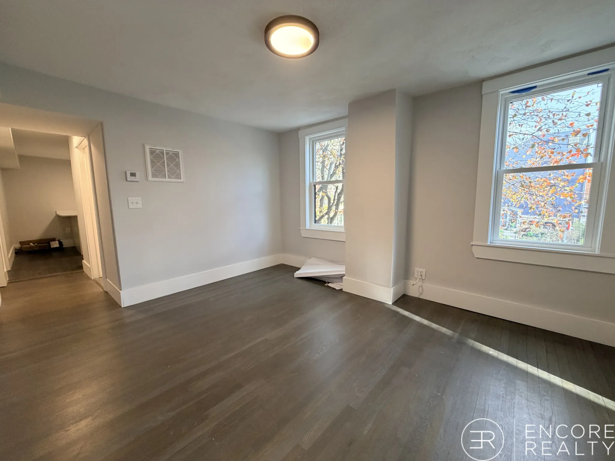3.5 bed, 1 bath apartment for rent at 118 Marginal St Unit 2W, East Boston — photo 2 of 42