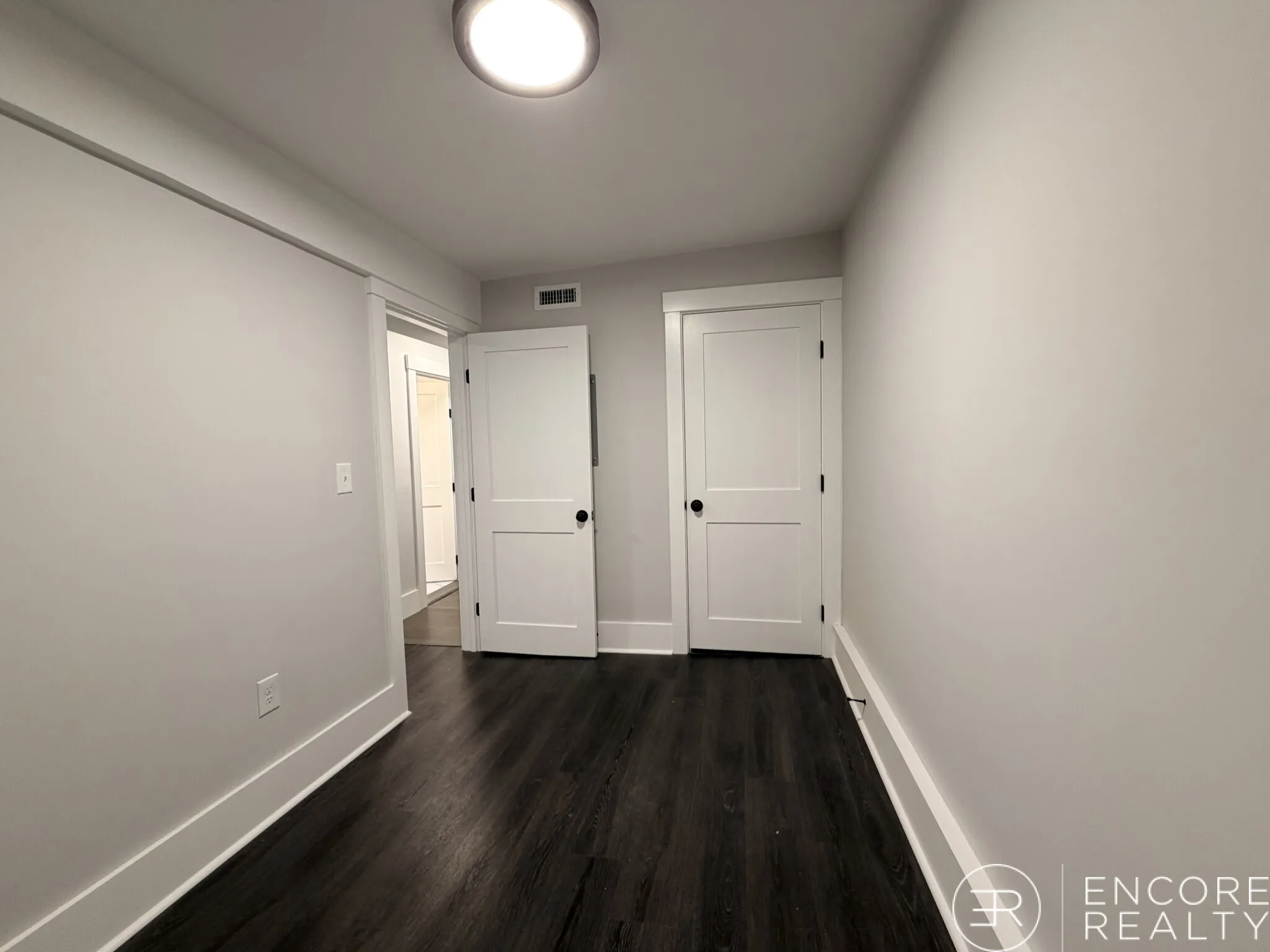 3.5 bed, 1 bath apartment for rent at 118 Marginal St Unit 2W, East Boston — photo 26 of 42