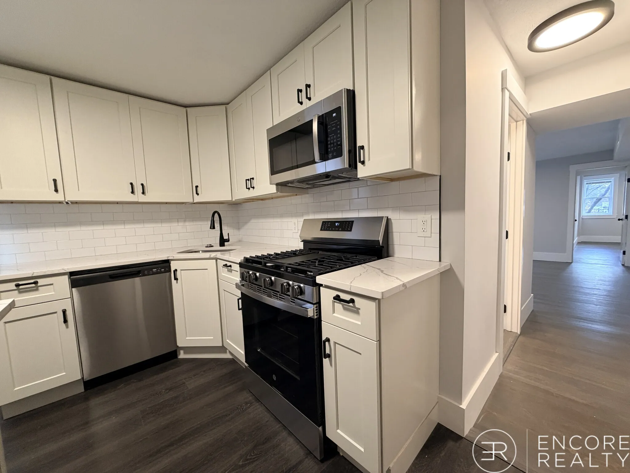 3.5 bed, 1 bath apartment for rent at 118 Marginal St Unit 2W, East Boston — photo 16 of 42