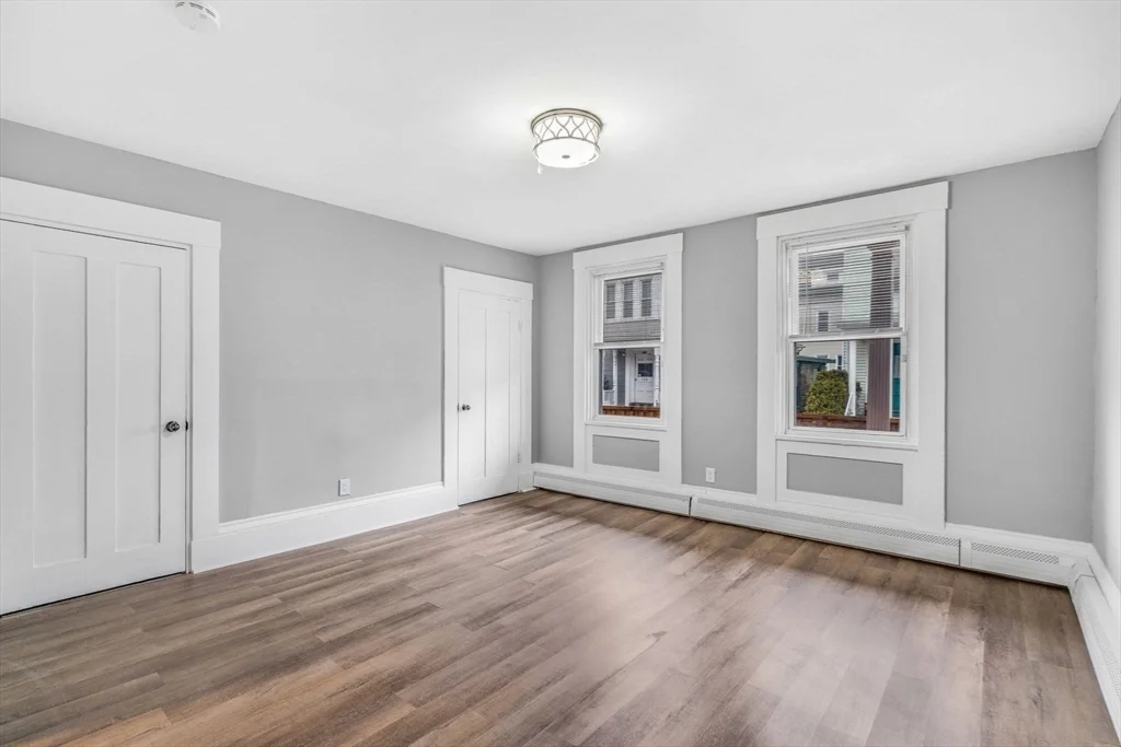 2 bed, 1 bath apartment for rent at 118 Maxfield St Unit 1, New Bedford — photo 3 of 11