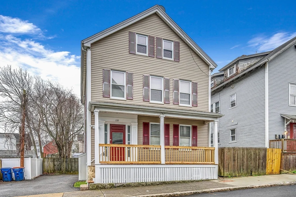 2 bed, 1 bath apartment for rent at 118 Maxfield St Unit 1, New Bedford — photo 1 of 11