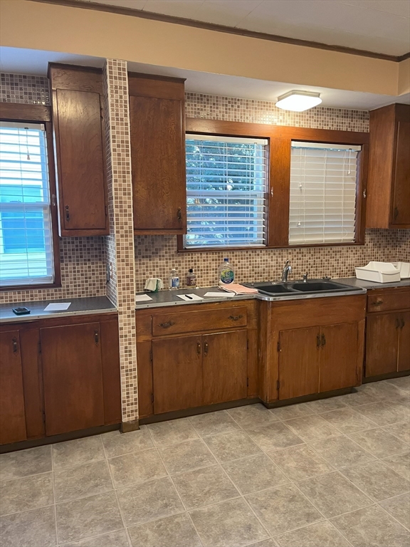 2 bed, 1 bath apartment for rent at 118 Milton Unit 118, Arlington — photo 5 of 12