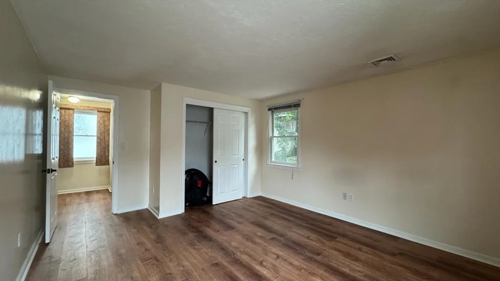 3 bed, 1.5 bath apartment for rent at 118 Montclair Ave Unit 1, Piety Corner Historic District — photo 22 of 36