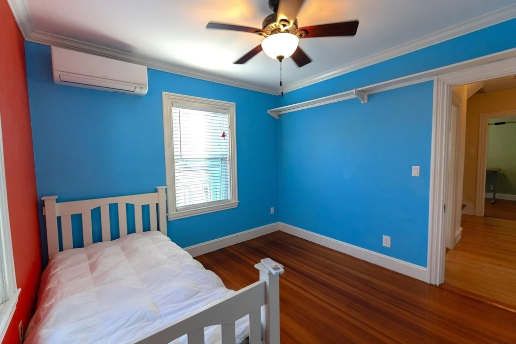 4 bed, 1 bath apartment for rent at 118 Newburg St Unit 118, Roslindale — photo 18 of 37