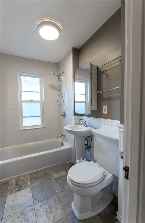 4 bed, 1 bath apartment for rent at 118 Newburg St Unit 118, Roslindale — photo 28 of 37