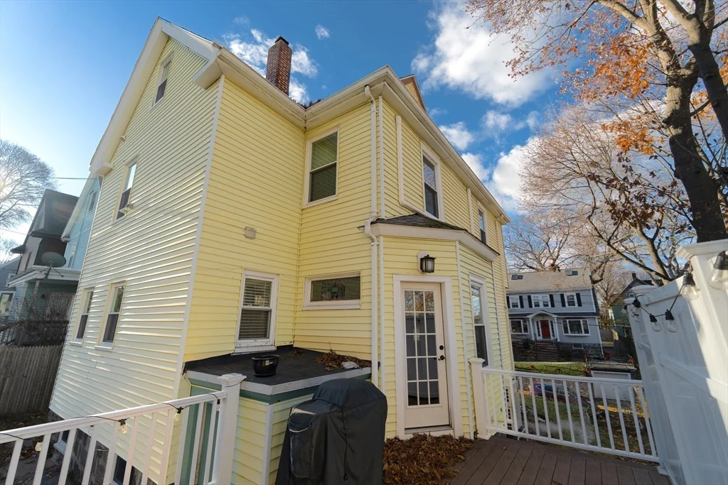 4 bed, 1 bath apartment for rent at 118 Newburg St Unit 118, Roslindale — photo 36 of 37