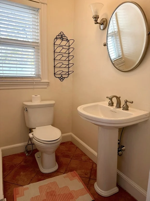 4 bed, 1 bath apartment for rent at 118 Newburg St Unit 118, Roslindale — photo 30 of 37