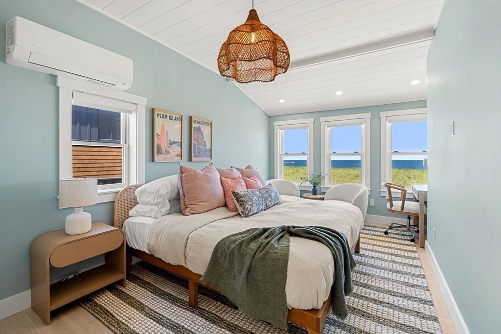 3 bed, 2 bath apartment for rent at 118 Northern Unit WINTER, Plum Island — photo 17 of 35