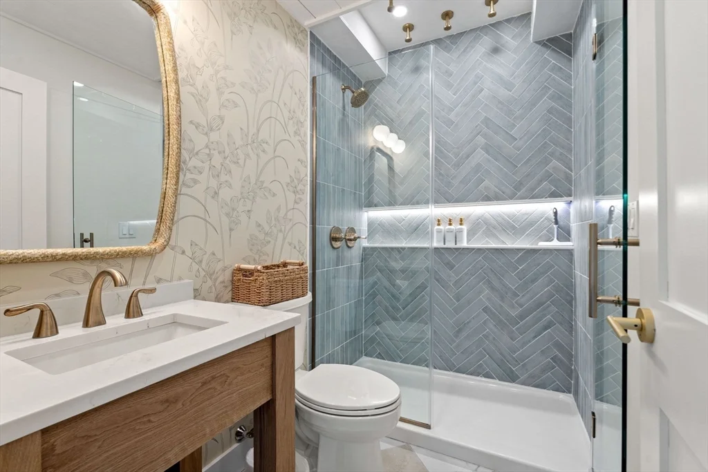 3 bed, 2 bath apartment for rent at 118 Northern Unit WINTER, Plum Island — photo 22 of 35