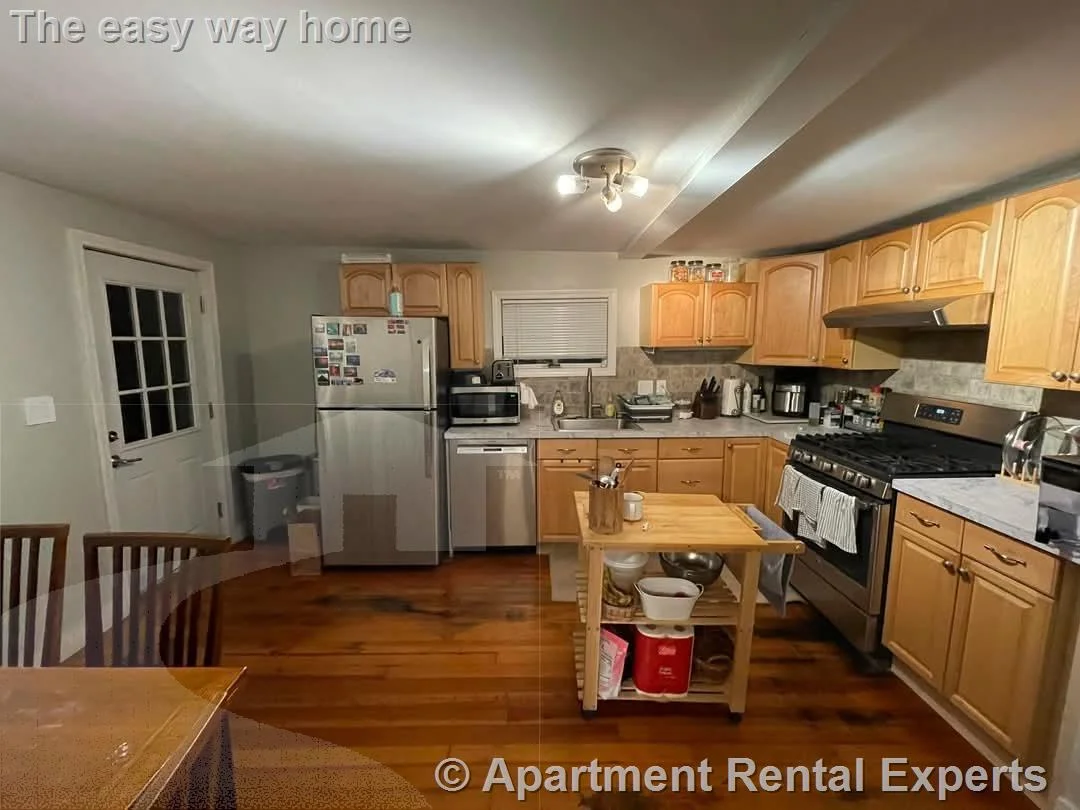 2 bed, 1 bath apartment for rent at 118 Otis St Unit 1, East Cambridge — photo 1 of 14