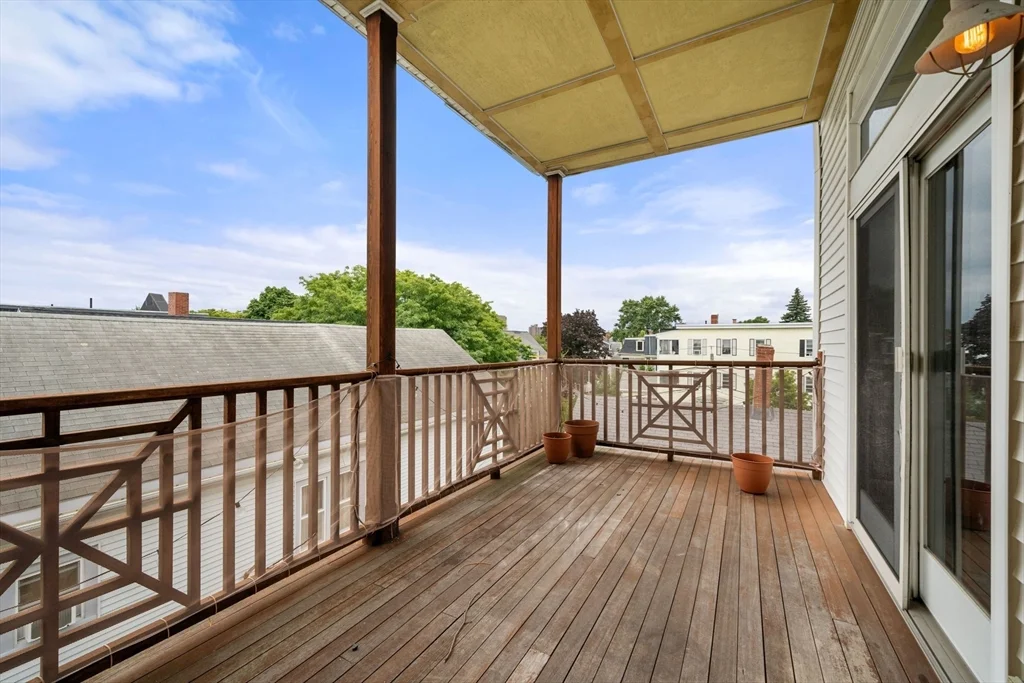 2 bed, 2 bath apartment for rent at 118 Perkins St Unit 3, East Somerville — photo 9 of 24