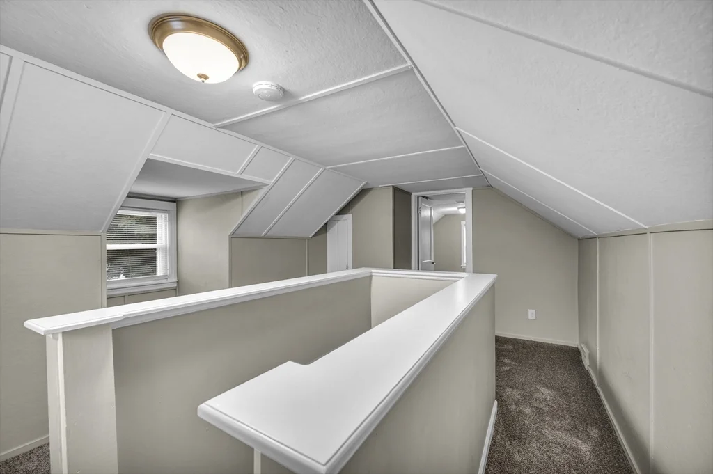 3 bed, 1 bath apartment for rent at 118 Pilgrim Rd, East Forest Park — photo 13 of 15