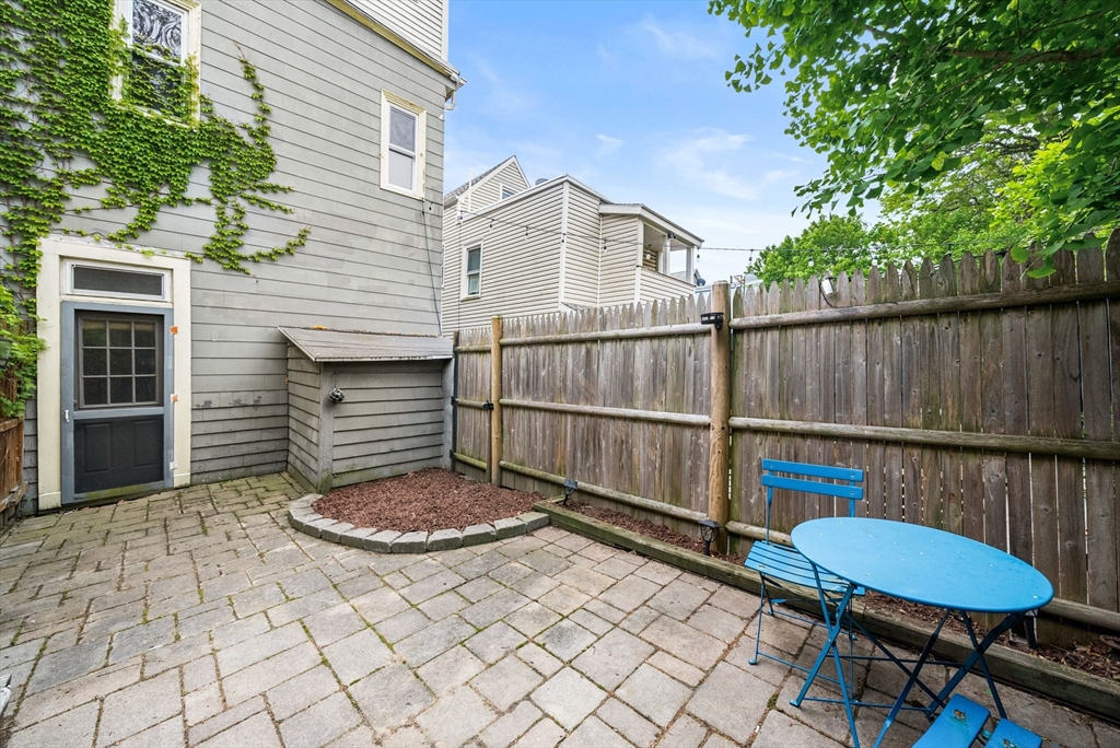 2 bed, 1 bath apartment for rent at 118 Princeton St Unit 1, East Boston — photo 15 of 16
