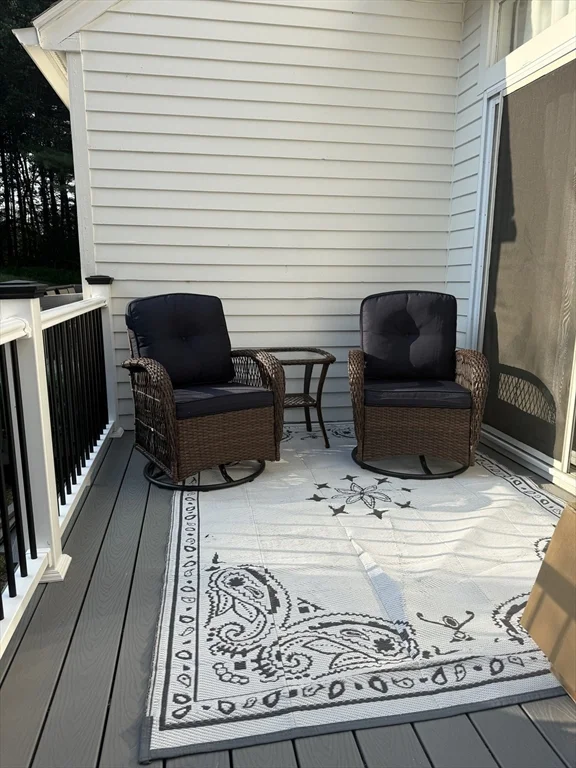 2 bed, 1 bath apartment for rent at 118 Riverview Pl Unit D, Southbridge — photo 6 of 14