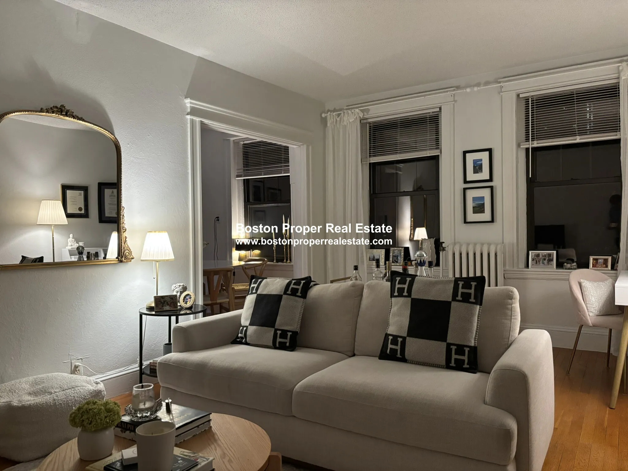 1 bed, 1 bath apartment for rent at 118 Riverway Unit 19, Longwood — photo 1 of 8