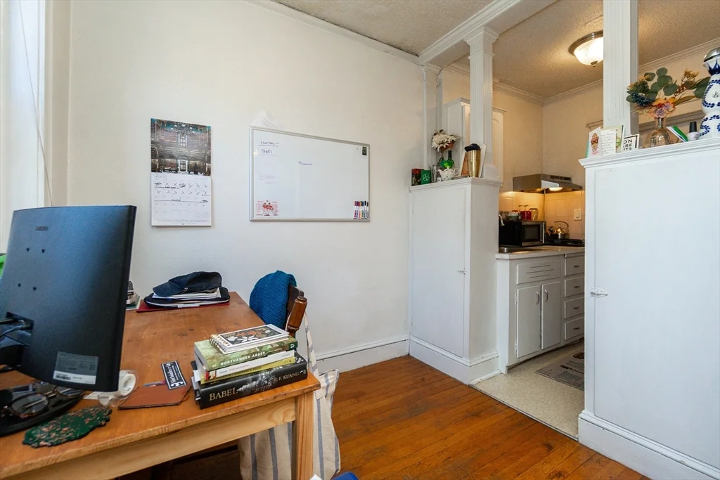 1 bed, 1 bath apartment for rent at 118 Riverway Unit 22, Longwood — photo 9 of 18