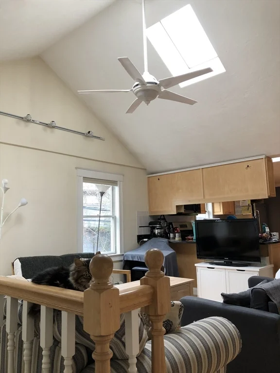 2 bed, 1 bath apartment for rent at 118 Sherman St Unit 118, Neighborhood Nine — photo 7 of 31