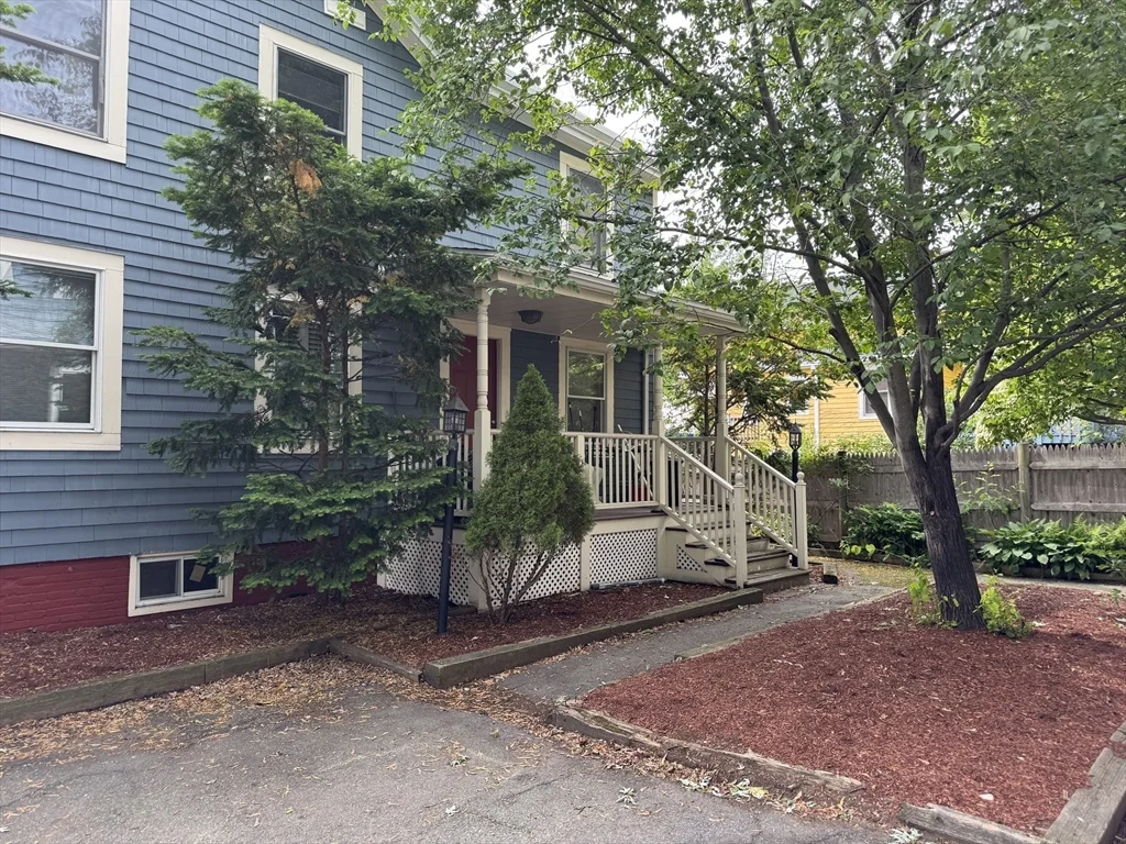 2 bed, 1 bath apartment for rent at 118 Sherman St Unit 118, Neighborhood Nine — photo 28 of 31