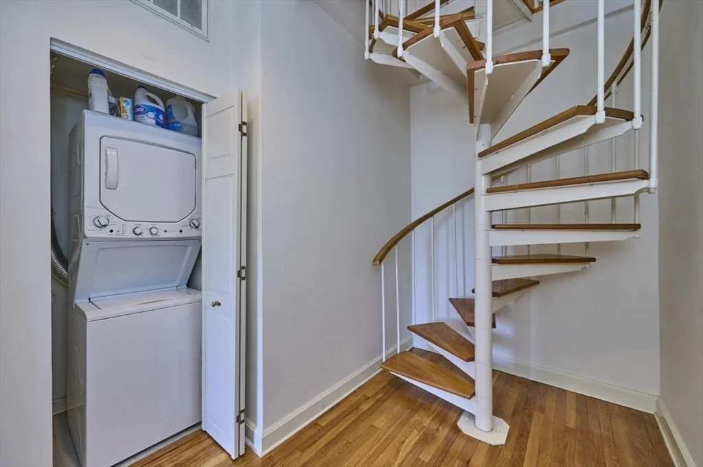 3 bed, 2 bath apartment for rent at 118 Trowbridge St Unit 6, Mid Cambridge — photo 12 of 27