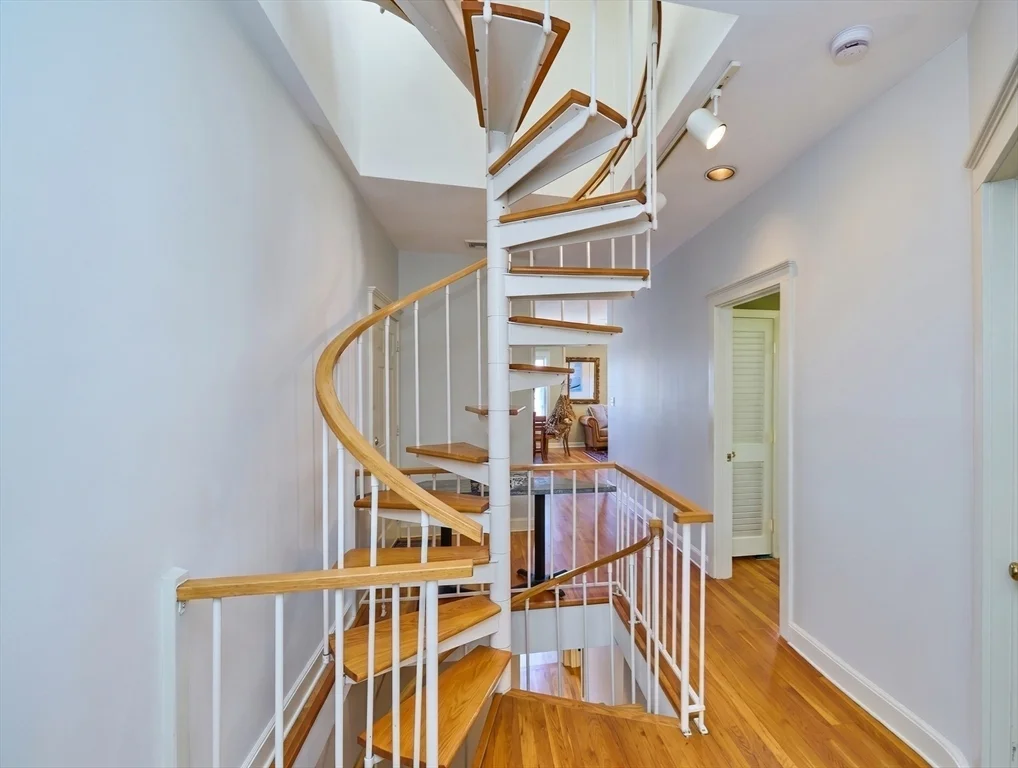 3 bed, 2 bath apartment for rent at 118 Trowbridge St Unit 6, Mid Cambridge — photo 21 of 27