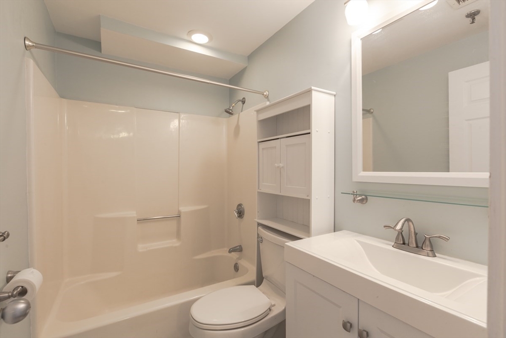 2 bed, 1 bath apartment for rent at 118 Tudor St Unit 1F, South Boston — photo 16 of 16