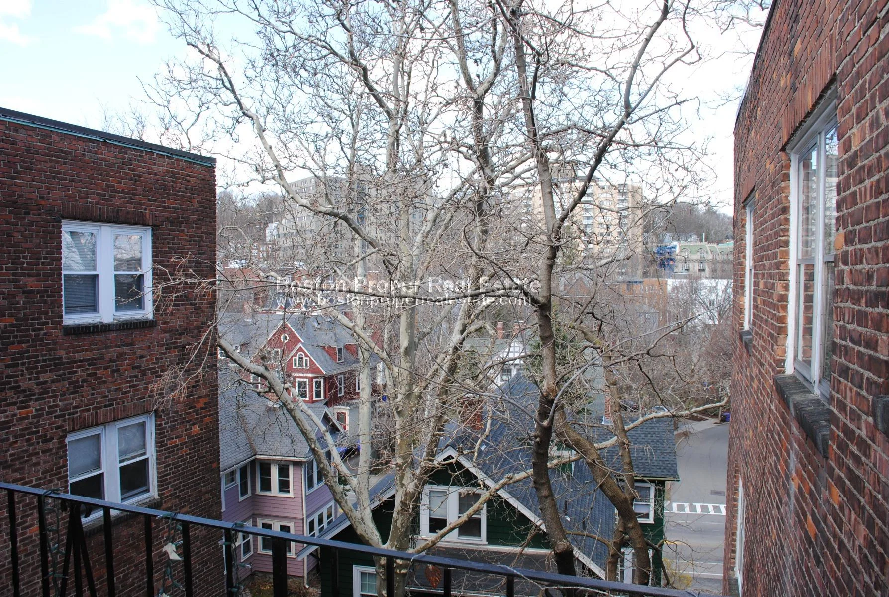 3 bed, 1 bath apartment for rent at 118 University Rd Unit 3, Aspinwall Hill — photo 17 of 17