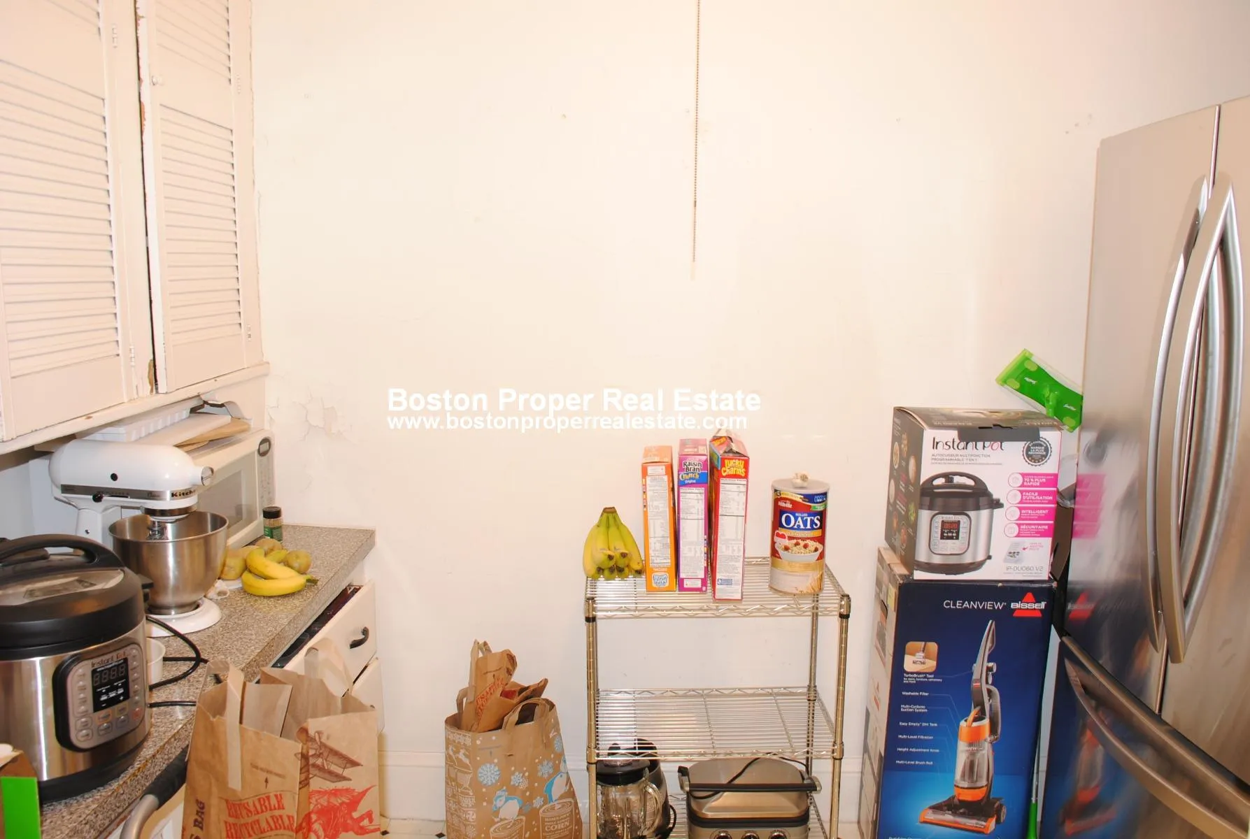 3 bed, 1 bath apartment for rent at 118 University Rd Unit 3, Aspinwall Hill — photo 4 of 17