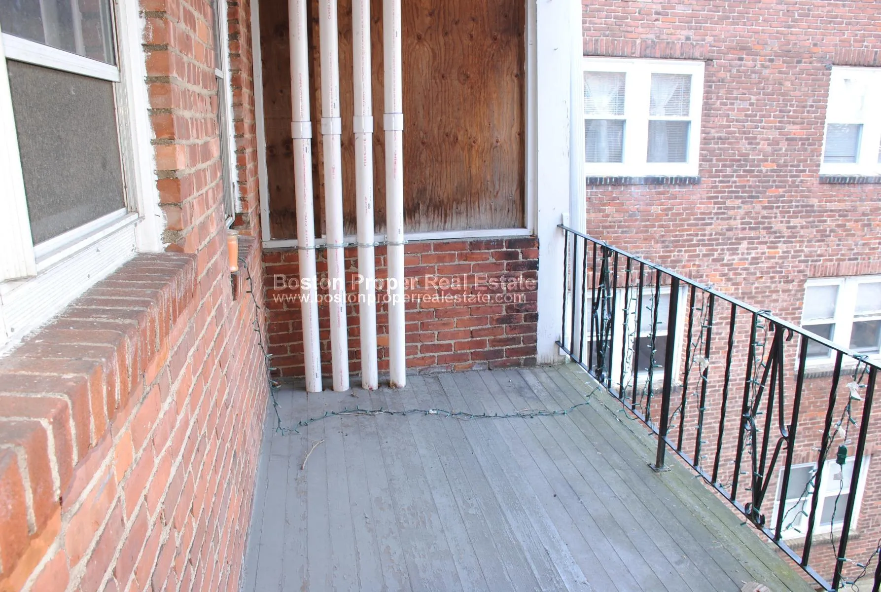3 bed, 1 bath apartment for rent at 118 University Rd Unit 3, Aspinwall Hill — photo 14 of 17