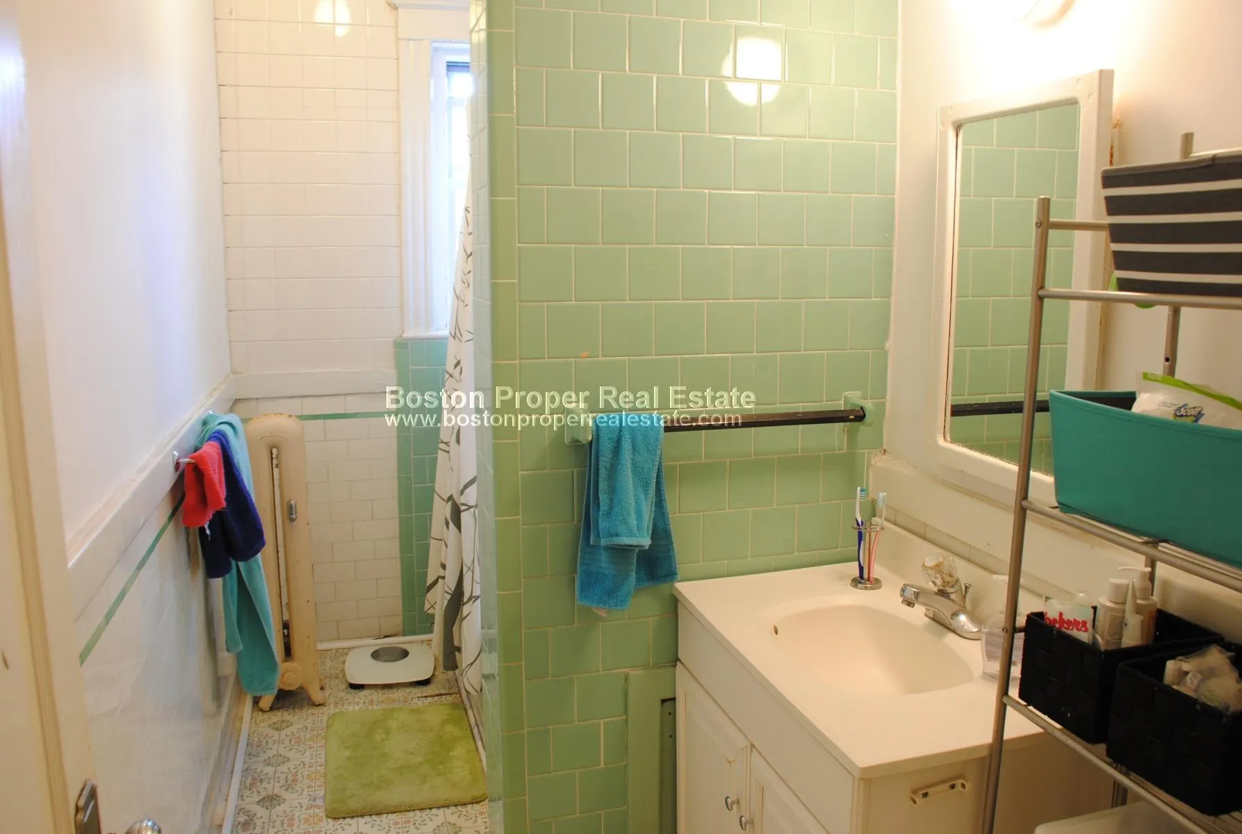 3 bed, 1 bath apartment for rent at 118 University Rd Unit 3, Aspinwall Hill — photo 8 of 17