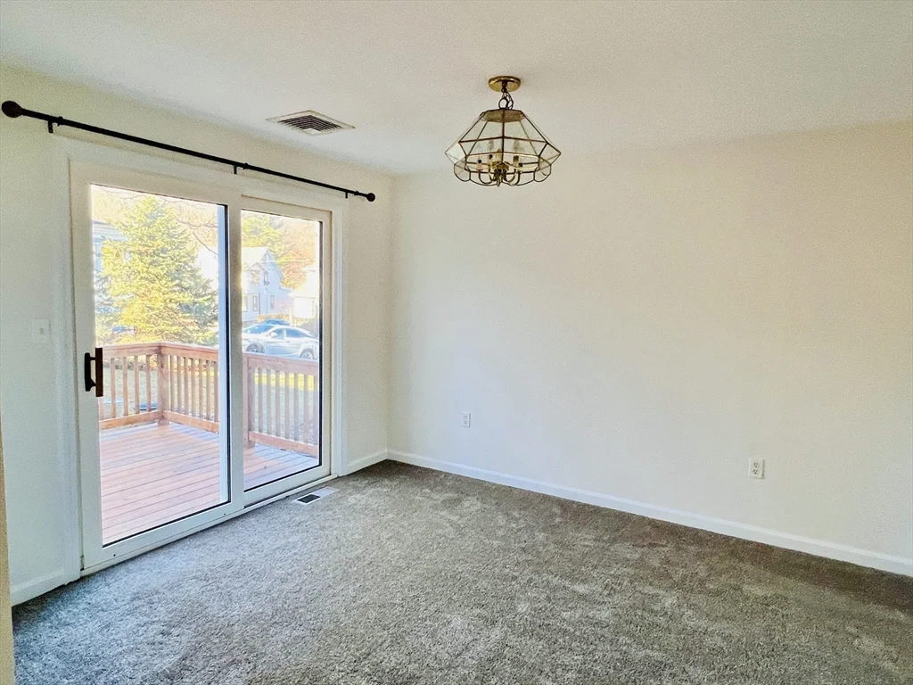 3 bed, 1 bath apartment for rent at 118 Wyoming Ave Unit 118, Oak Grove — photo 9 of 41
