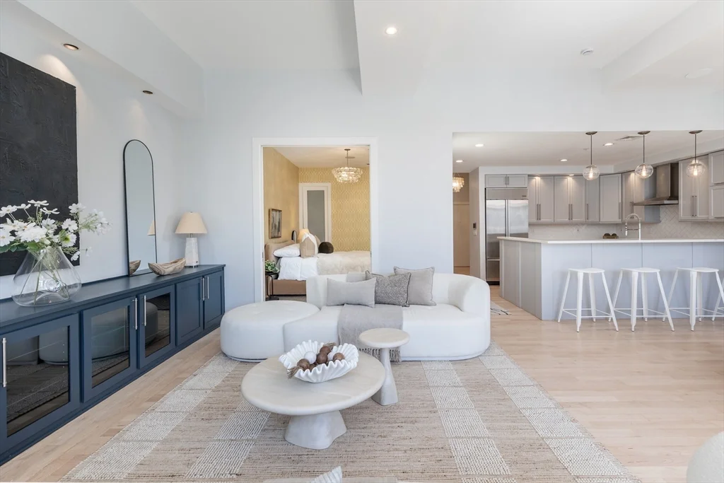 2 bed, 2 bath apartment for rent at 1180-1200 Washington Unit 315, South End — photo 10 of 37