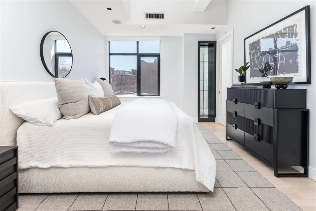 2 bed, 2 bath apartment for rent at 1180-1200 Washington Unit 315, South End — photo 20 of 37